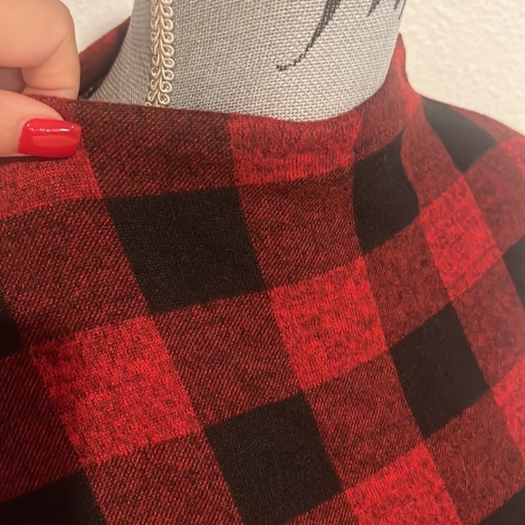 Beachlunch lounge red black top long sleeve - Picture 4 of 4